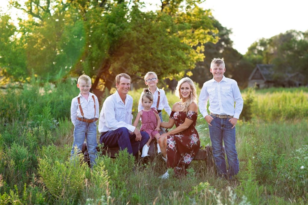 Logan and Kristi Littau Family